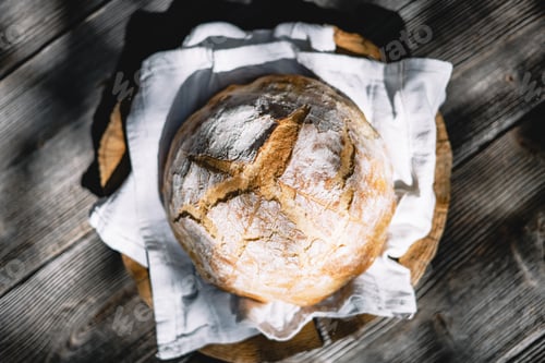 Preview: Traditional leavened sourdough bread