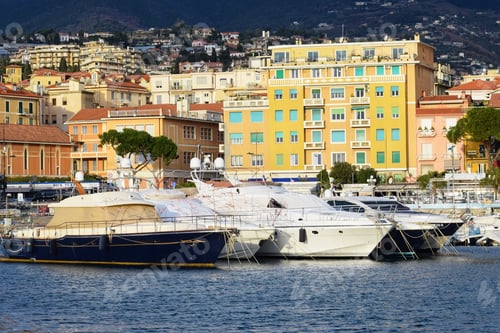 Preview: Multicolored buildings and yachts