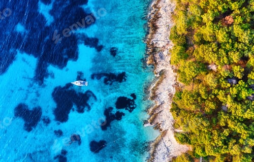 Preview: Beach view from the air in Croatia