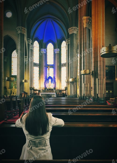Preview: Praying