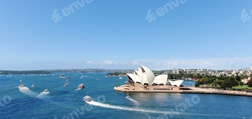 Preview: Panoramic view of the Iconic Sydney Opera House