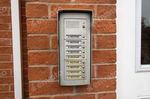 Preview: A Classic Intercom System. For Apartments