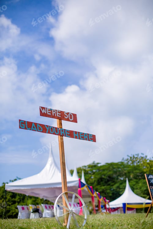 Preview: Wedding Decoration Decor Floral flowers tents stylish ceremony celebrations style