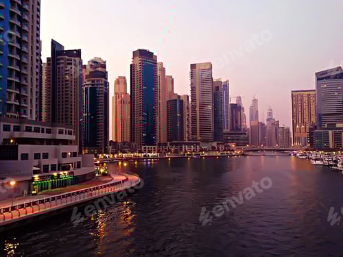 Preview: Dubai Marina Evening Cityscape