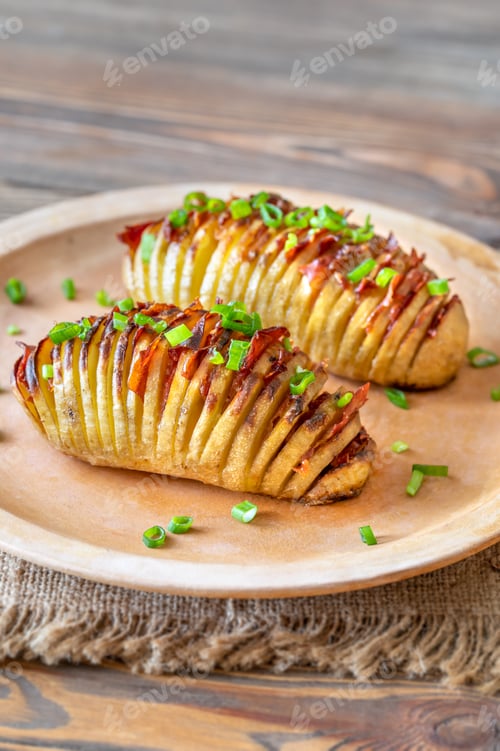 Preview: Hasselback potatoes