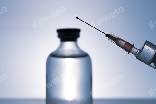 Preview: Bottle with solution for injection and injection needle
