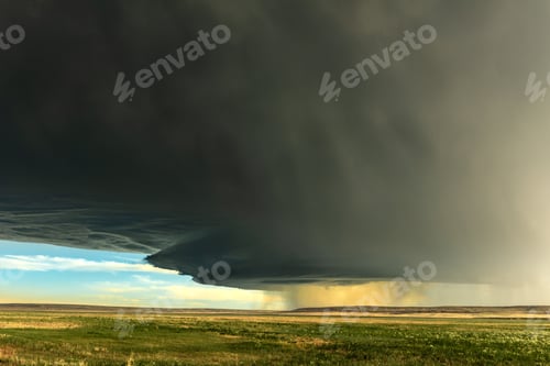 Preview: Tornadic Cell over Grassy Field