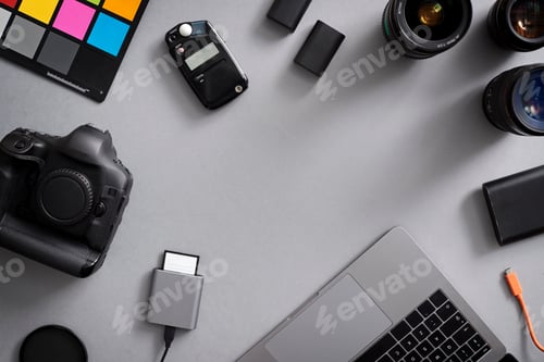 Vista previa: Captura plana desde arriba del equipo de cámara para fotógrafo