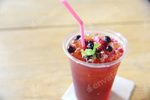 Preview: Berries Tea