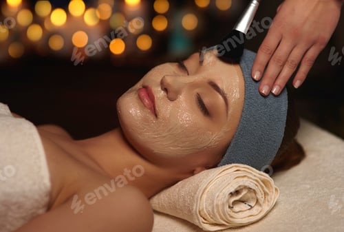 Preview: Beauty mask at beauty spa