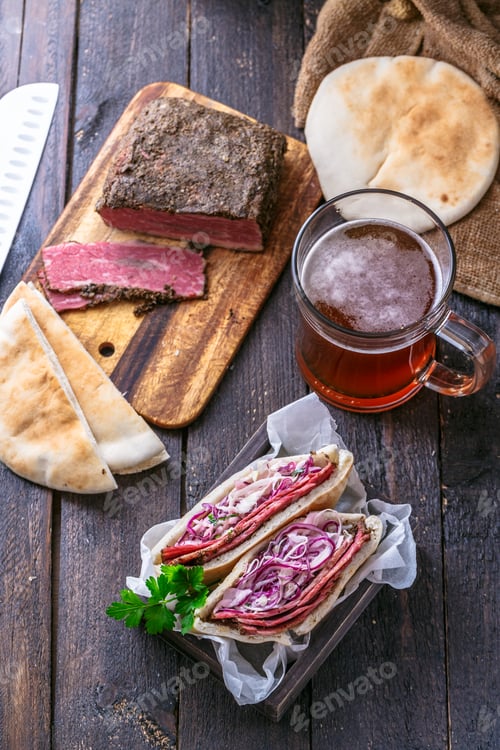 Preview: Pastrami beef sandwich wit coleslaw salad, copy space