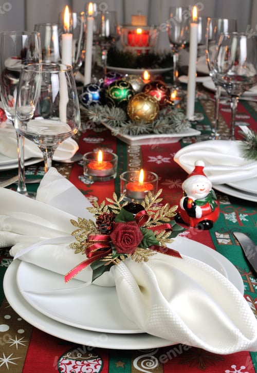 Preview: Fragment serving Christmas table