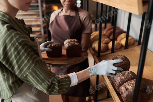 Preview: Women working in bakery