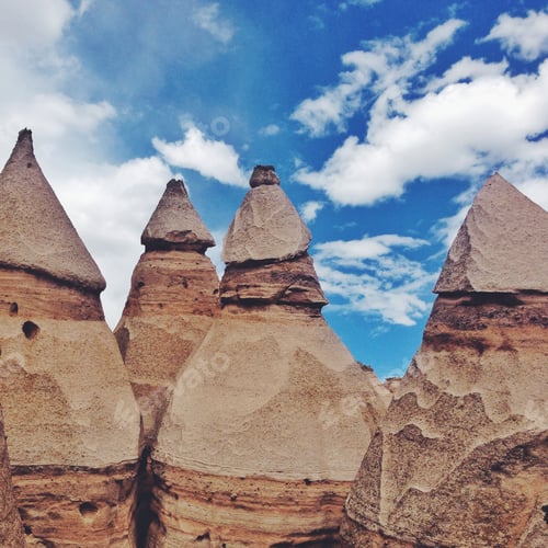 Preview: Tent Rocks