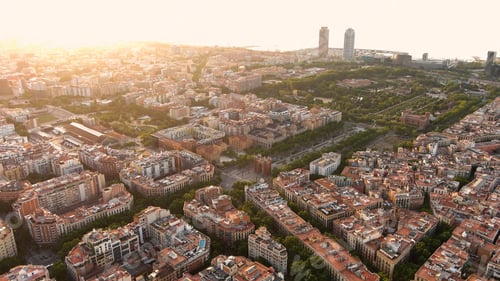 Preview: Aerial view of Barcelona Urban Skyline and The Arc de Triomf or Arco de Triunfo in spanish