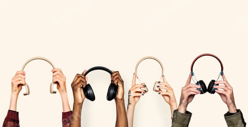 Preview: Hands holding headset