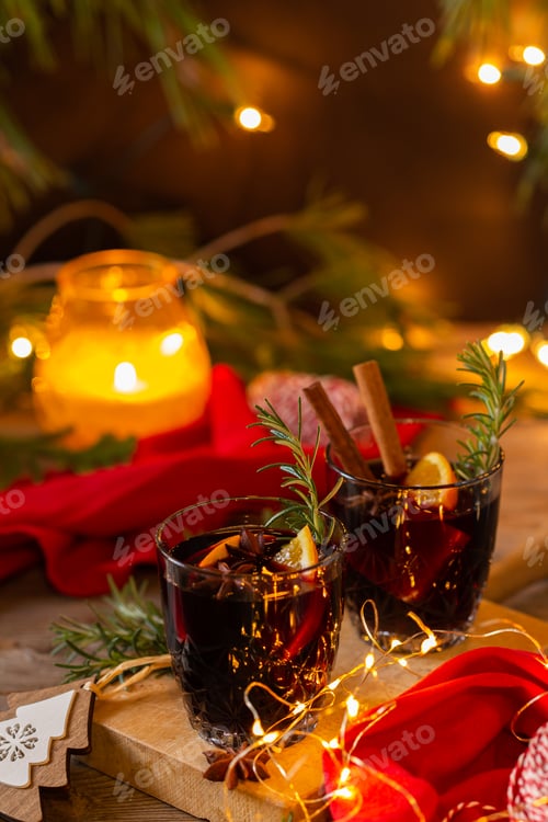 Preview: Christmas mulled wine on a rustic wooden table