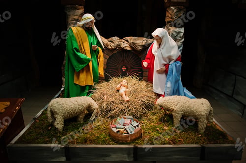 Preview: Christmas nativity crib sets