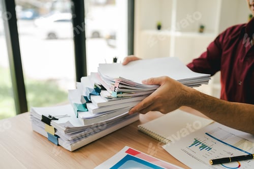 Preview: Employees who work with a lot of documents Searching for documents Accounting for income, expenses
