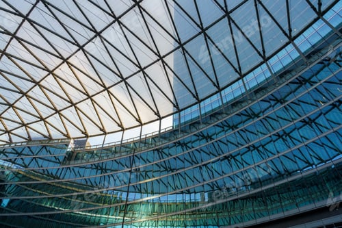 Preview: Palazzo Lombardia, modern building in Milan
