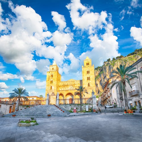 Preview: Amazing evening view on Cathedral-Basilica of Cefalu or Duomo di Cefalu and square Piazza del Duomo.