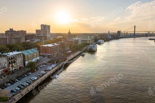 Preview: River Street in Savannah, Georgia.