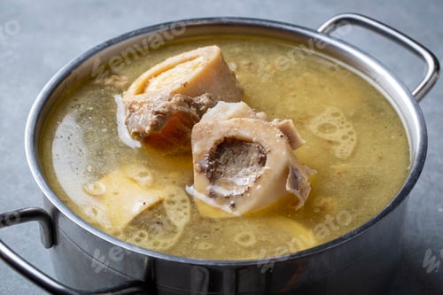 Preview: Boiled bone and broth.