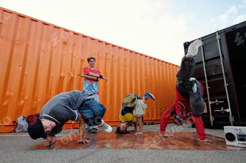 Preview: Demonstrating Breakdancing Skills in Outdoor Setting
