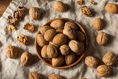 Preview: Raw Brown Organic Walnuts