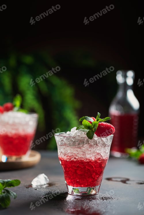 Preview: Gradient red cocktail