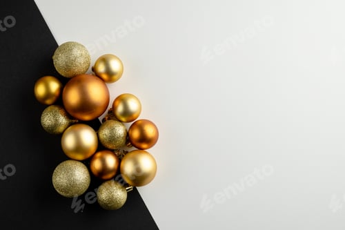 Preview: Composition of close up of new years baubles on white background