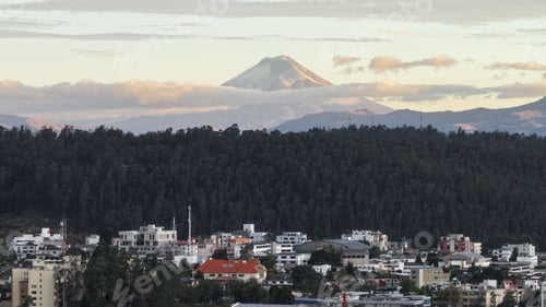 Preview: The beauty of Ecuador's landscapes and urban charm, blending natural wonders with iconic city views.