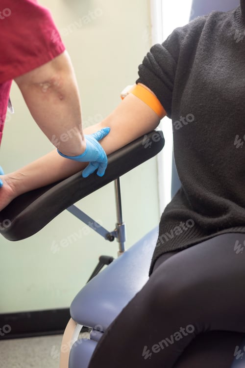 Preview: Blood draw procedure in progress
