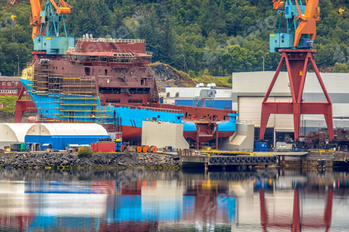 Preview: Modern vessel being built at shipyard