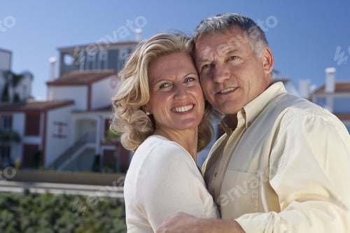 Preview: Mature couple by property development