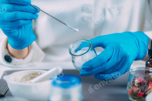 Preview: Making Face Beauty Cream in Laboratory