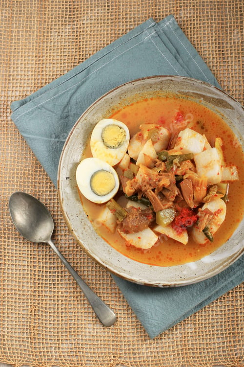 Preview: Lontong Sayur Padang