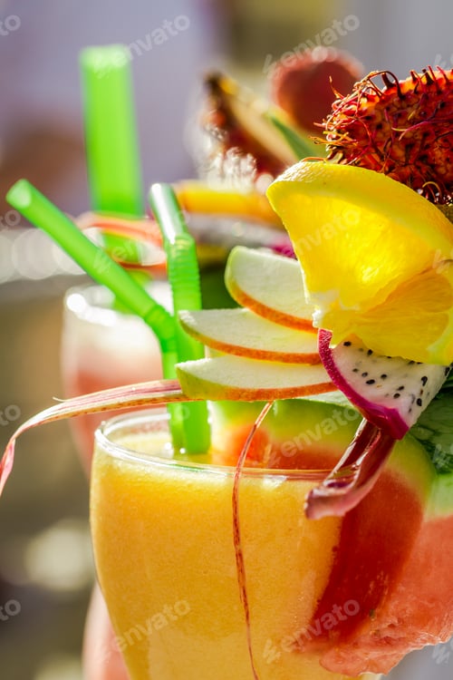 Preview: Closeup of drink with watermelon and fresh fruits