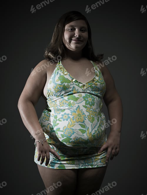 Preview: Smiling girl