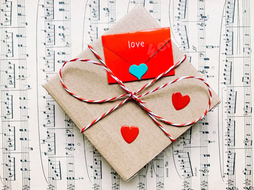 Preview: ❤️🎁❤️