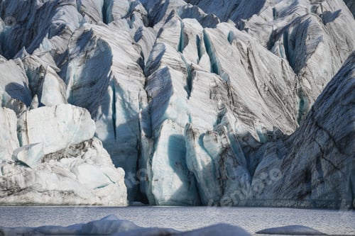 Preview: Closeup texture of an Icelandic glacier