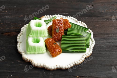 Preview: Jajan Pasar Indonesian Traditional Cake