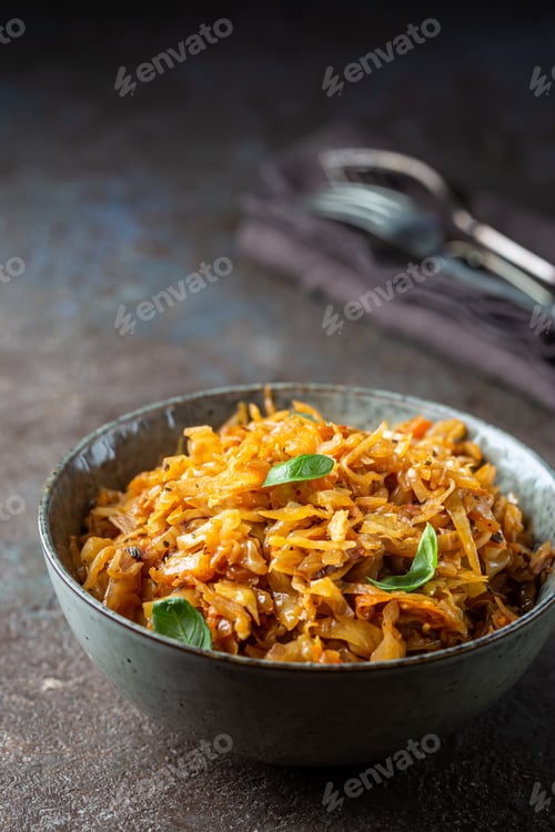 Preview: Stewed or braised cabbage