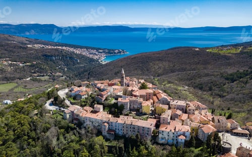Preview: Aerial shot of the picturesque Croatian village Labin featuring the town of Rabac