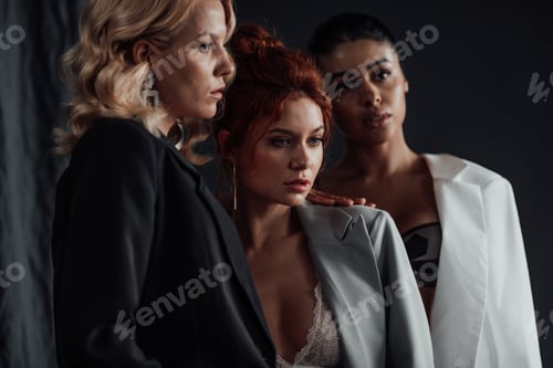 Preview: Woman