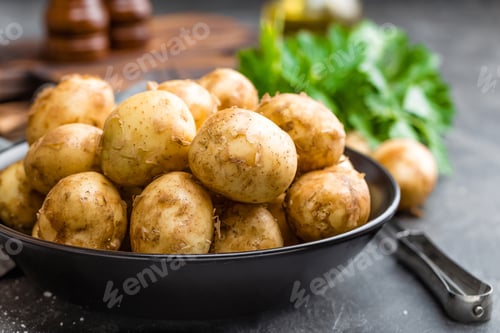 Preview: Raw potato