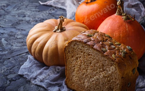 Preview: Homemade pumpkin bread