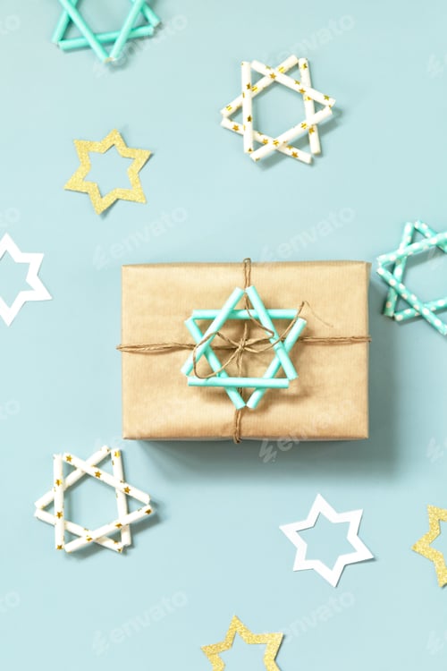 Preview: A gift and symbol of Hanukkah star of David