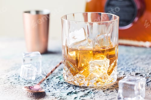 Visualização: Copo de uísque escocês