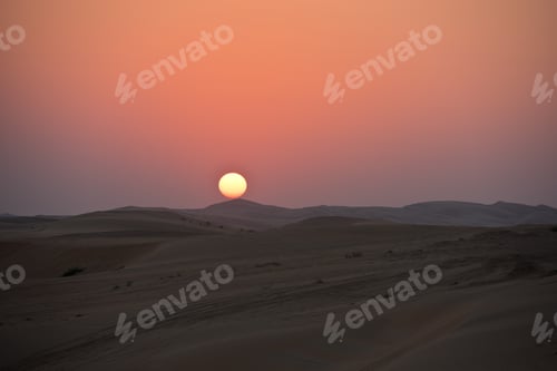 Preview: Desert dunes in Liwa, United Arab Emirates
